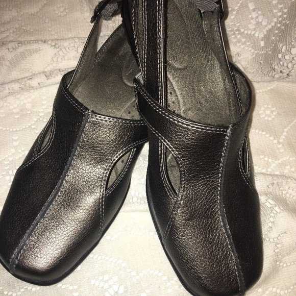 Easy Street Pewter sterling sandal comfort size 8M - Picture 2 of 5